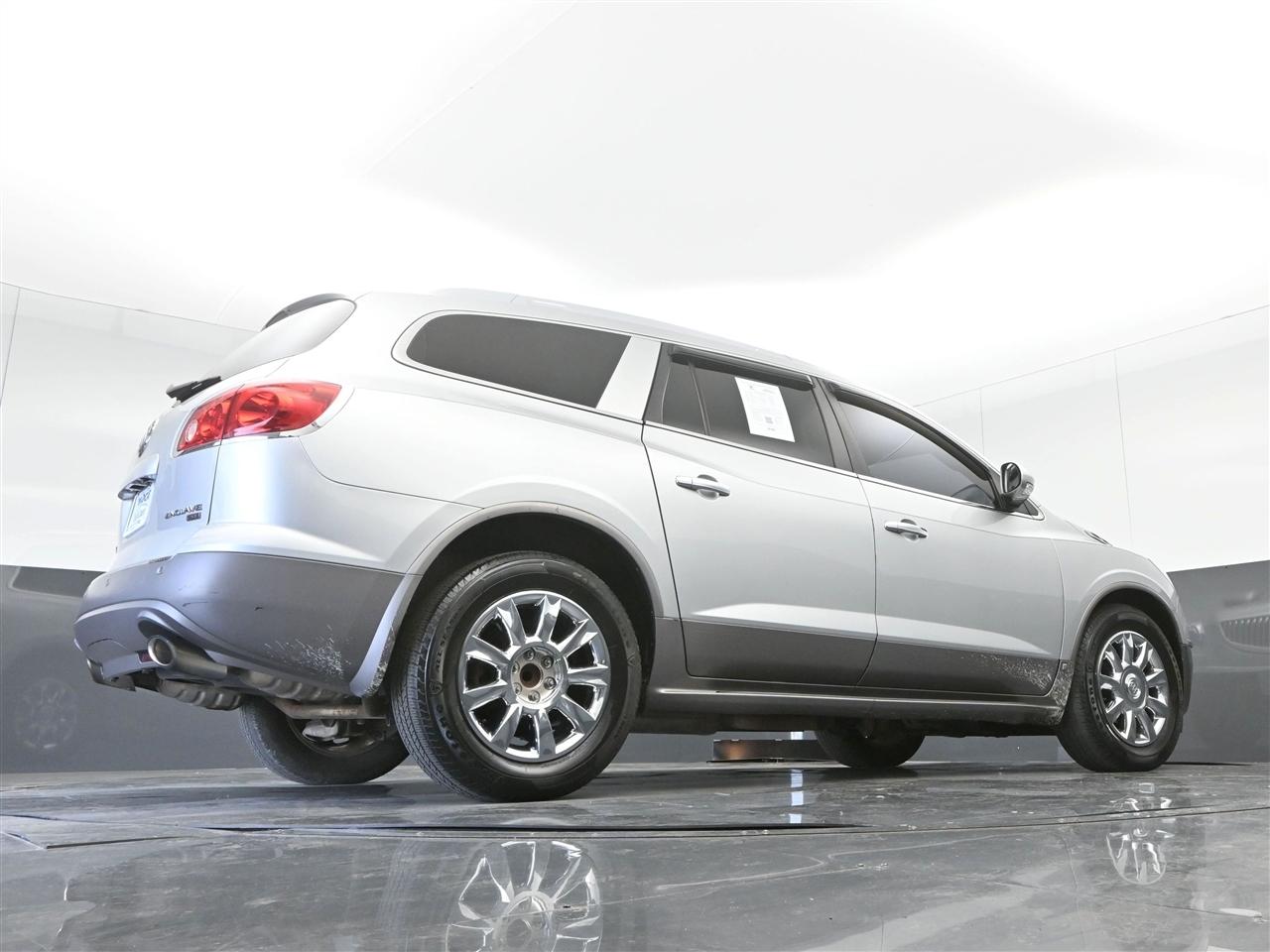 Buick Enclave CXL-1 FWD 2011