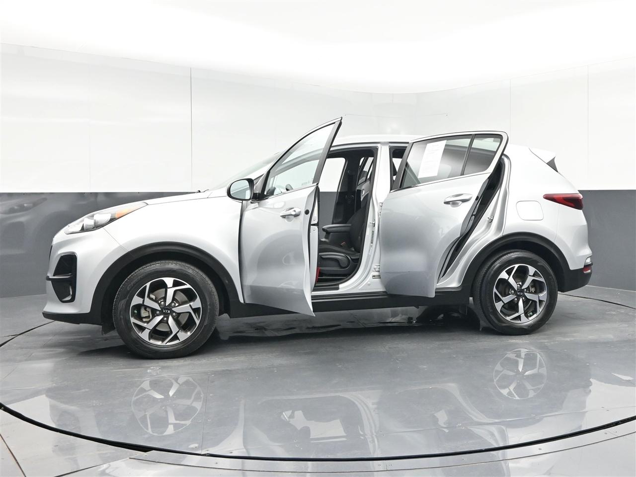 Kia Sportage LX FWD 2022