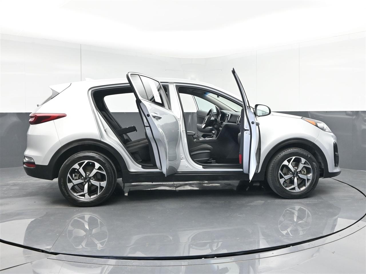 Kia Sportage LX FWD 2022