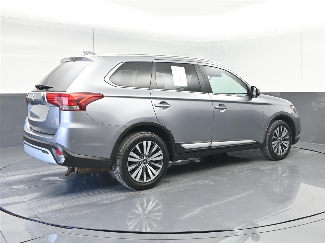 Mitsubishi Outlander SEL AWD 2020