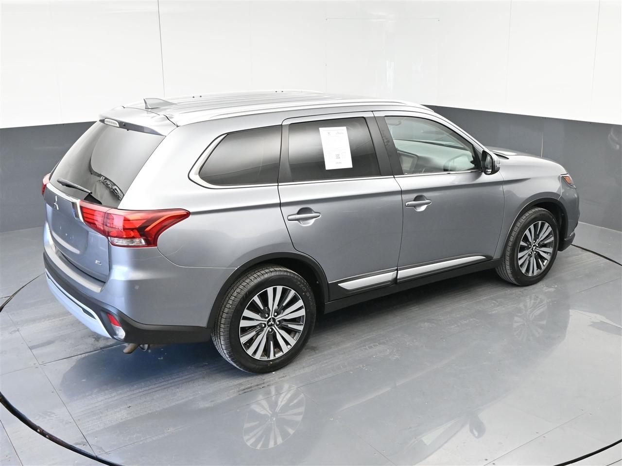 Mitsubishi Outlander SEL AWD 2020