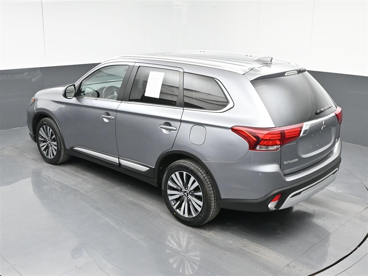 Mitsubishi Outlander SEL AWD 2020