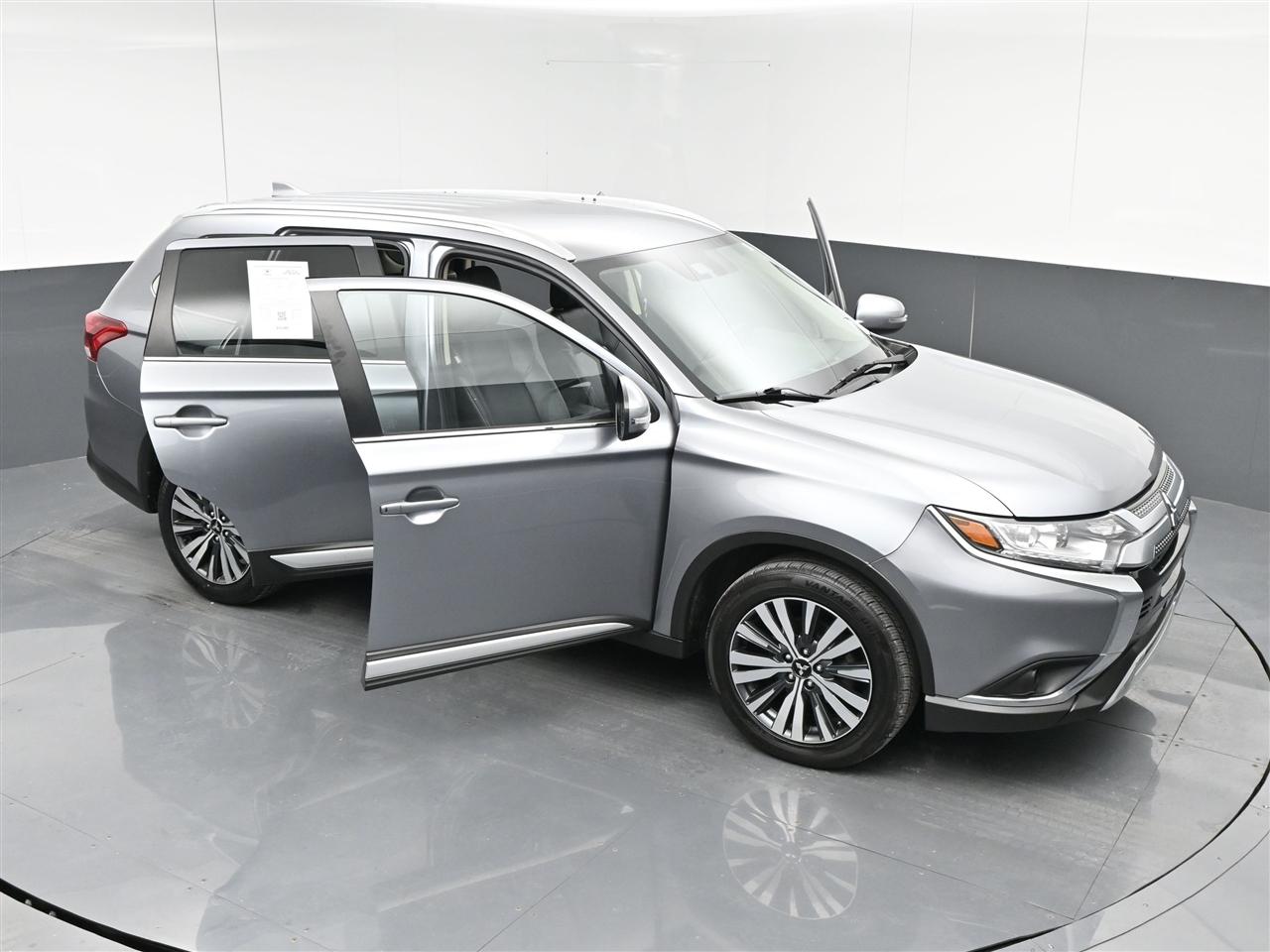 Mitsubishi Outlander SEL AWD 2020