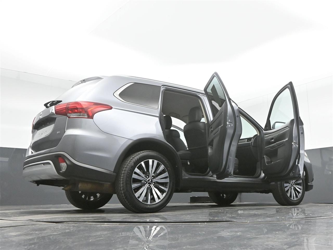 Mitsubishi Outlander SEL AWD 2020