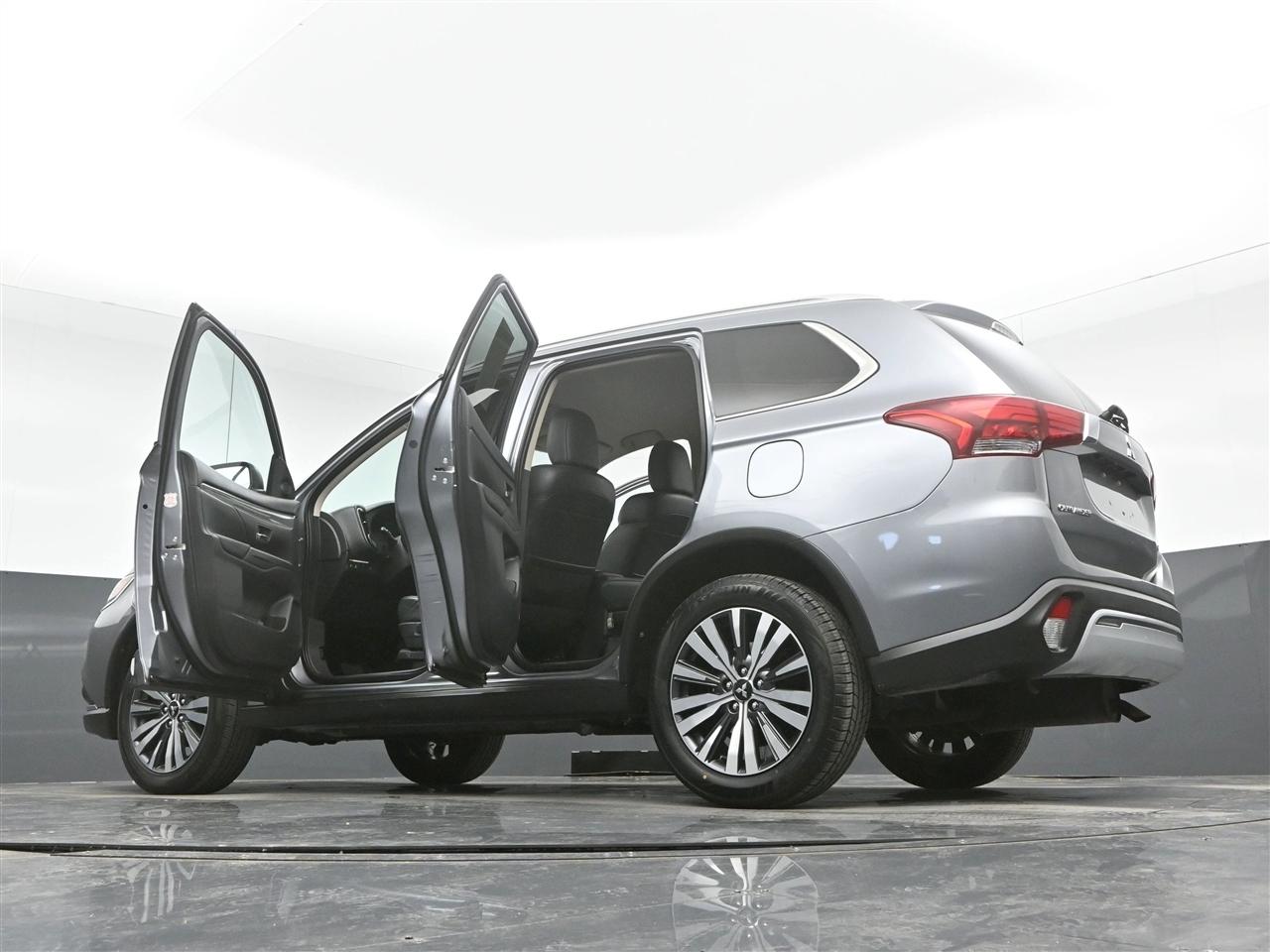 Mitsubishi Outlander SEL AWD 2020