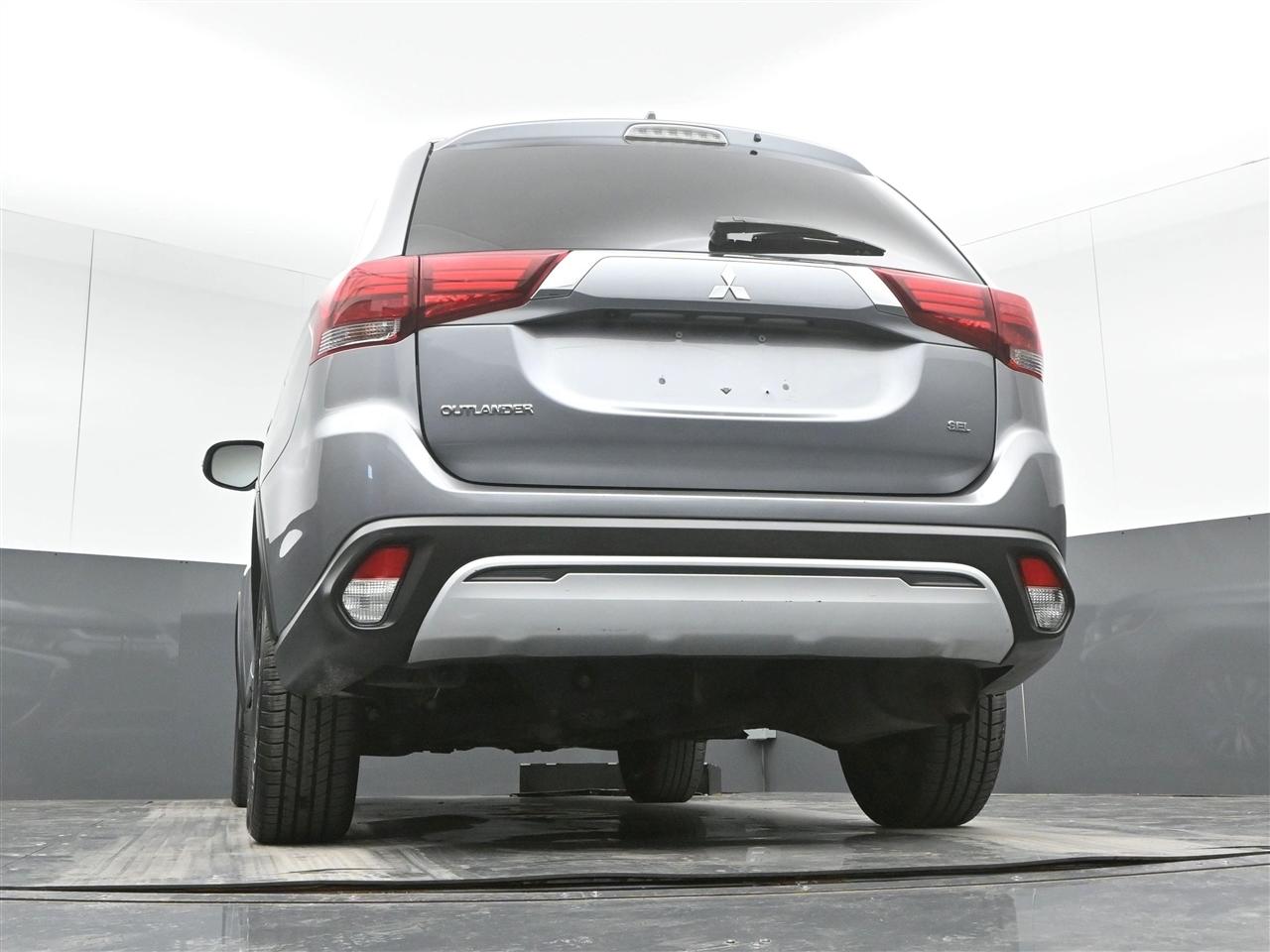 Mitsubishi Outlander SEL AWD 2020