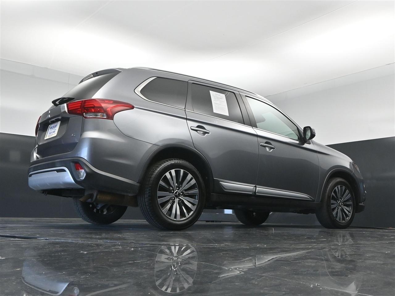 Mitsubishi Outlander SEL AWD 2020