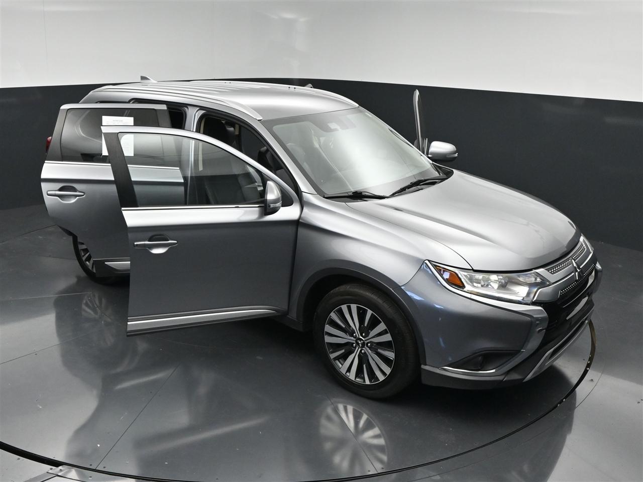 Mitsubishi Outlander SEL AWD 2020