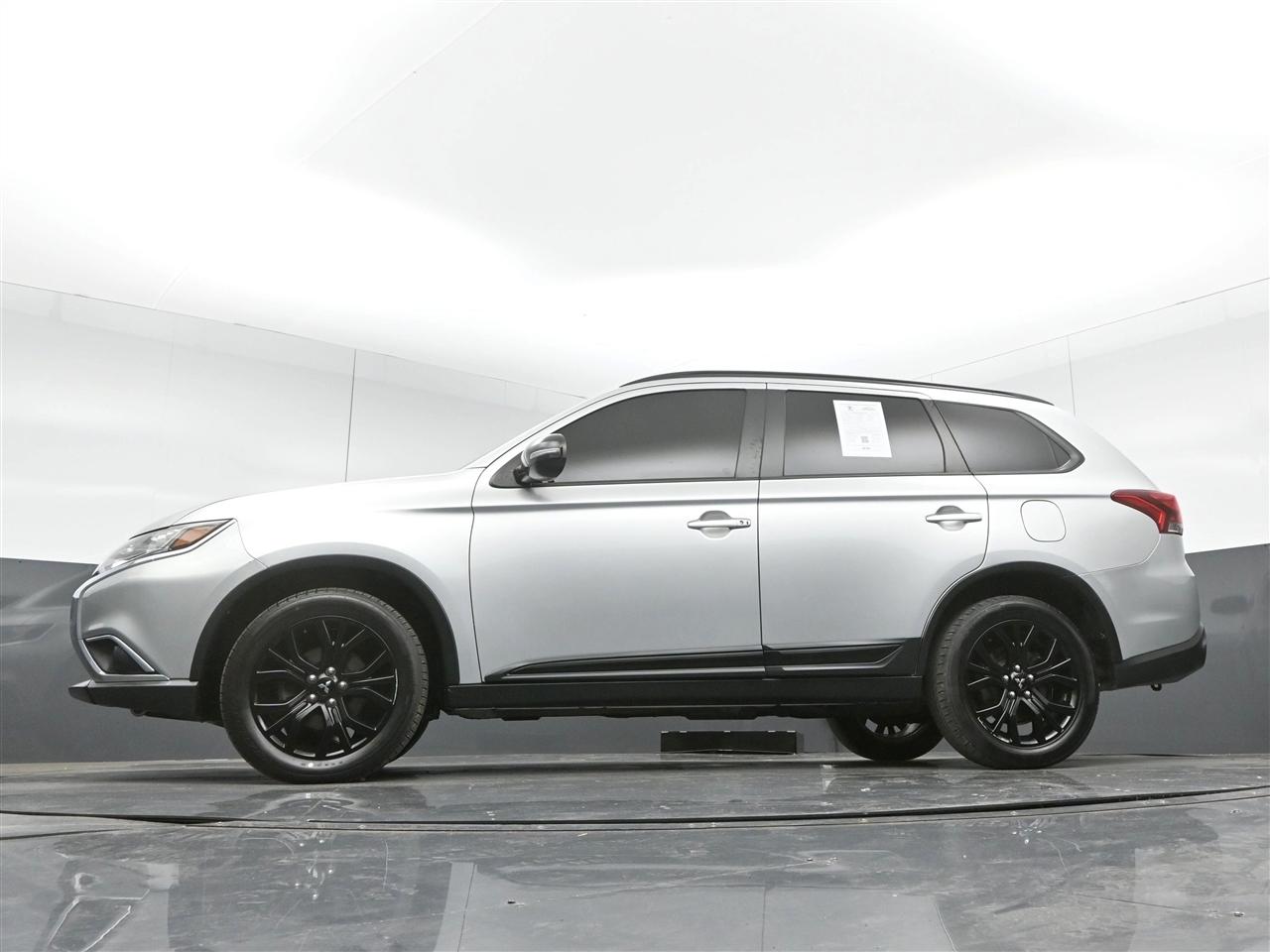 Mitsubishi Outlander SEL AWD 2018