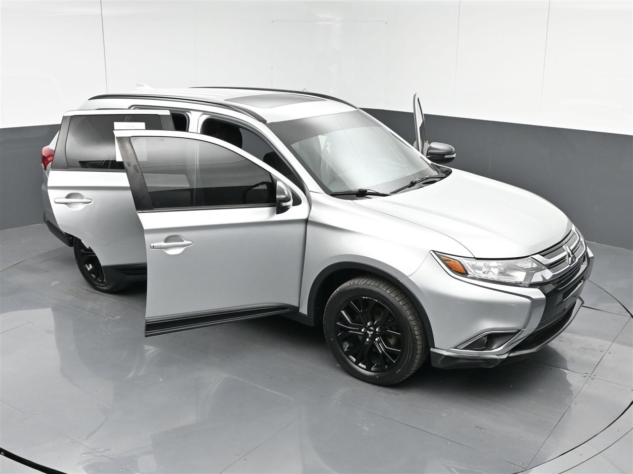 Mitsubishi Outlander SEL AWD 2018