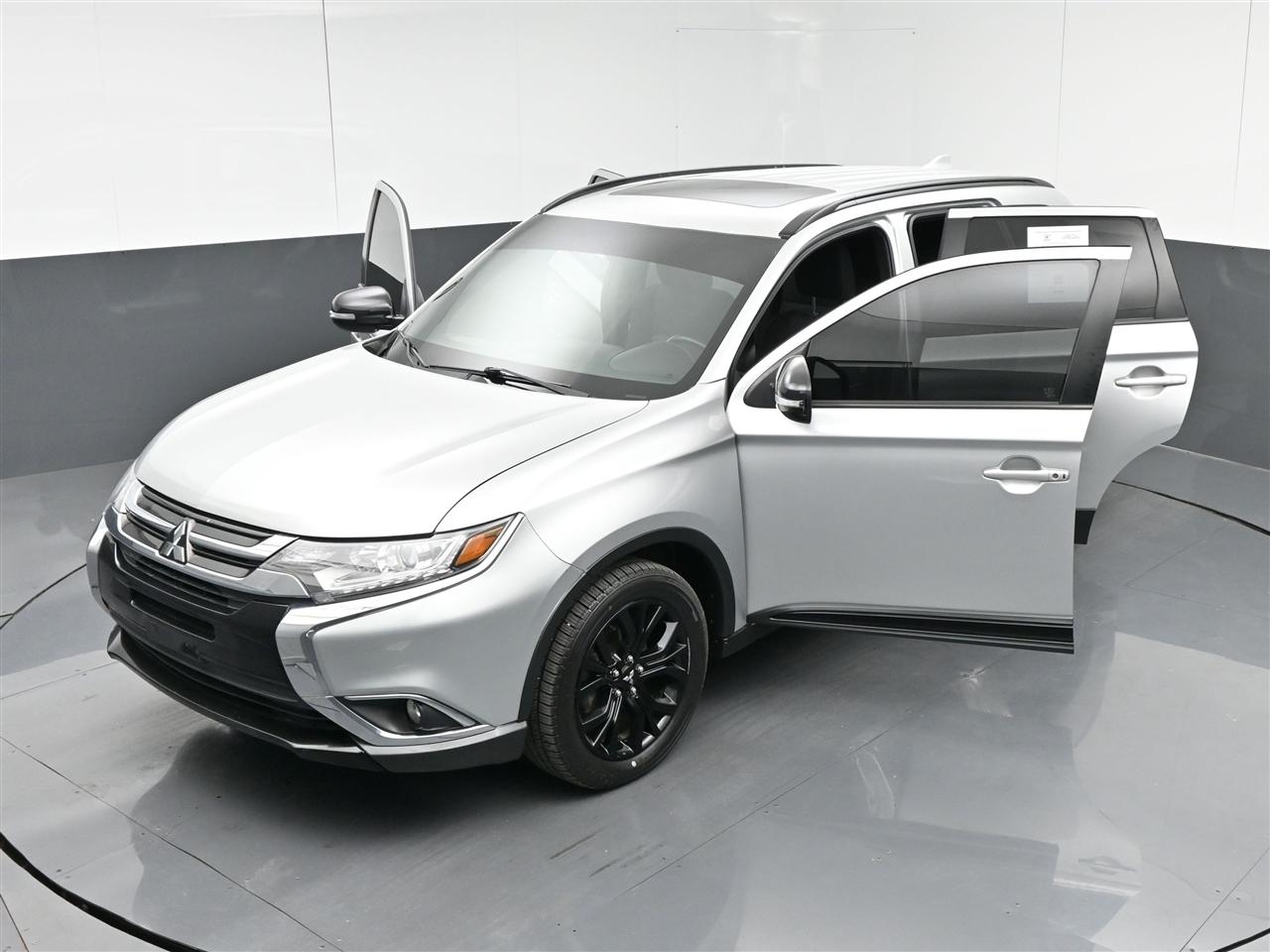 Mitsubishi Outlander SEL AWD 2018