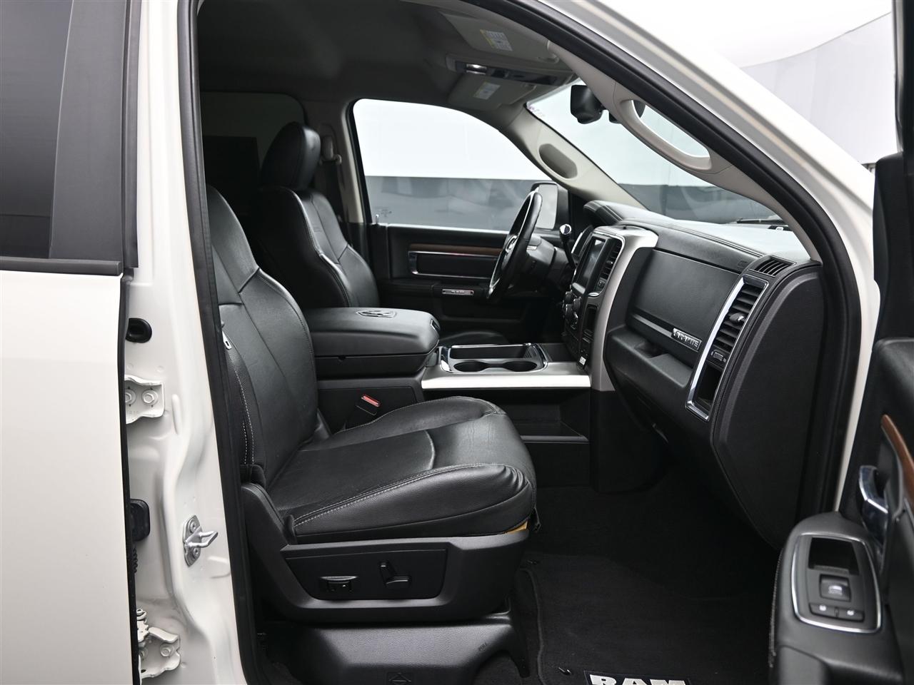 RAM 2500 Laramie Mega Cab 4WD 2017