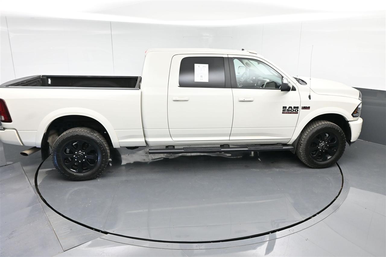RAM 2500 Laramie Mega Cab 4WD 2017