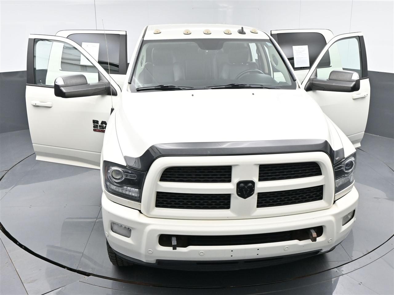 RAM 2500 Laramie Mega Cab 4WD 2017