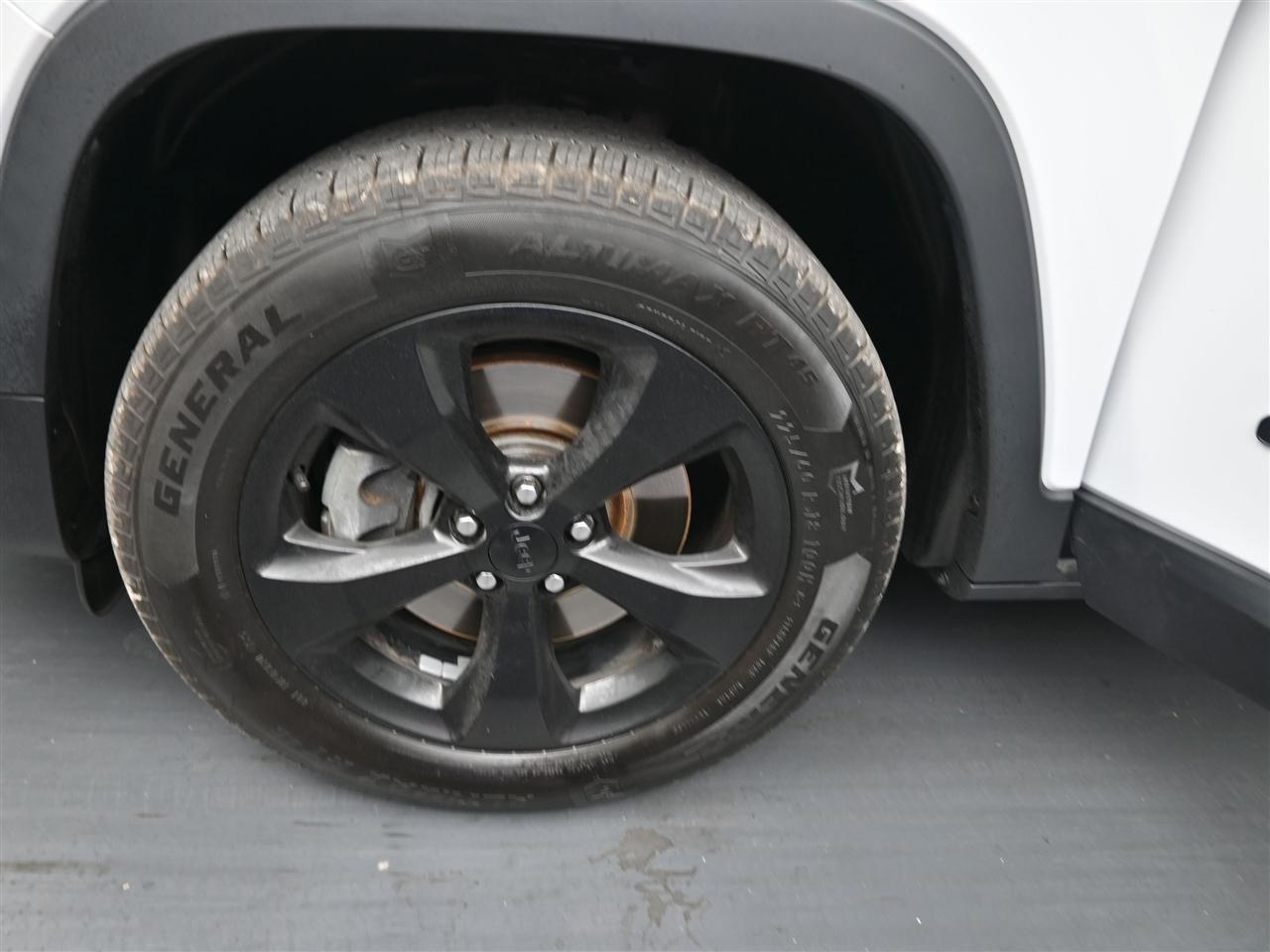 Jeep Cherokee Latitude Plus 4WD 2020