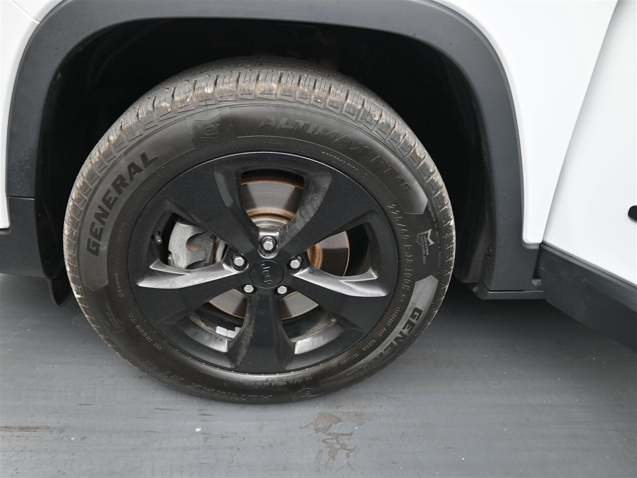 Jeep Cherokee Latitude Plus 4WD 2020