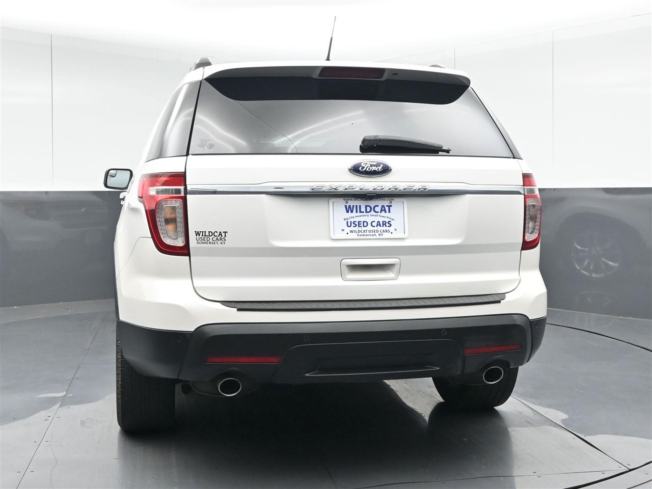 Ford Explorer XLT FWD 2014