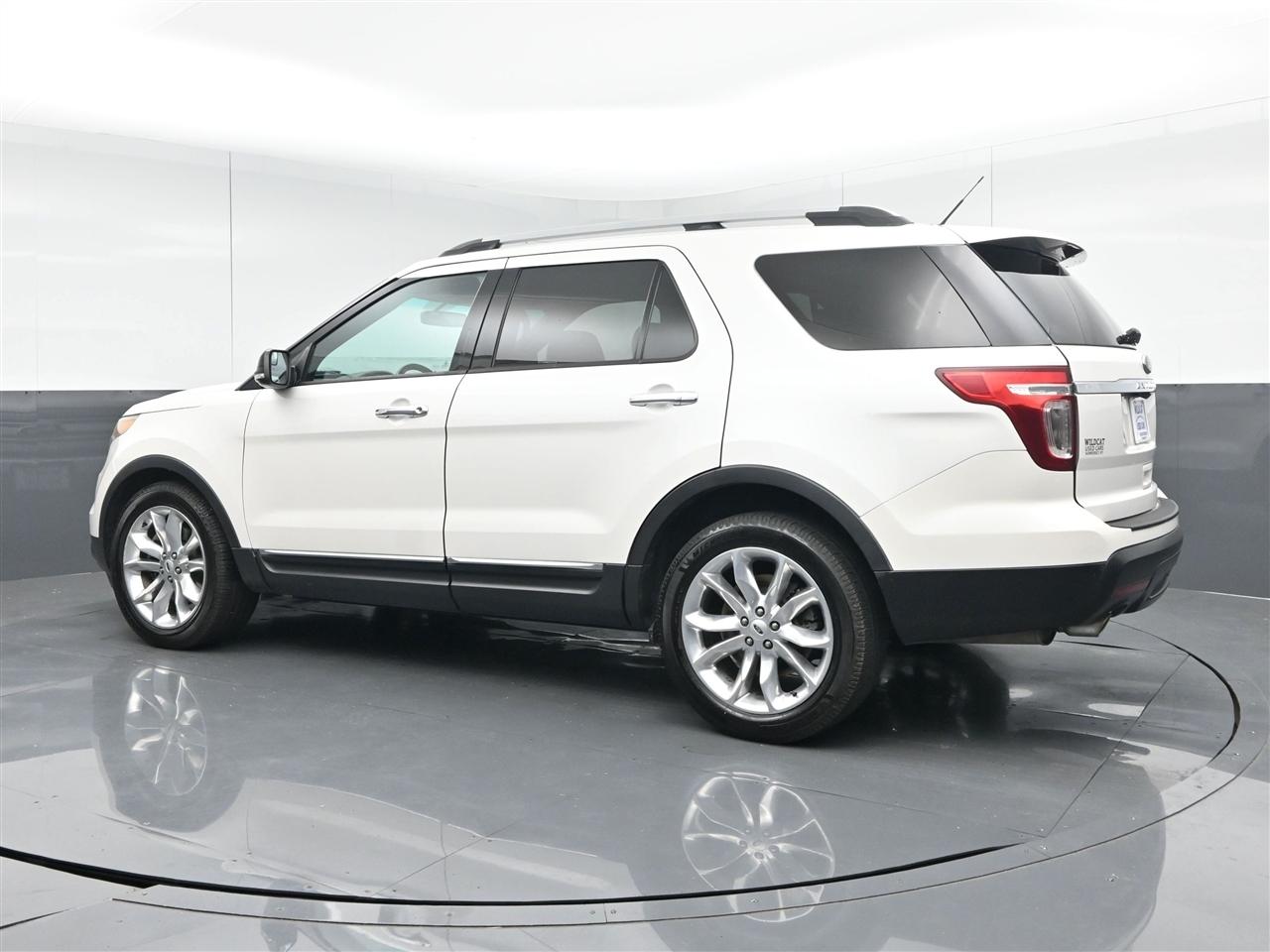 Ford Explorer XLT FWD 2014