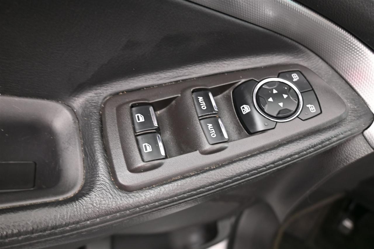 Ford Explorer XLT FWD 2014