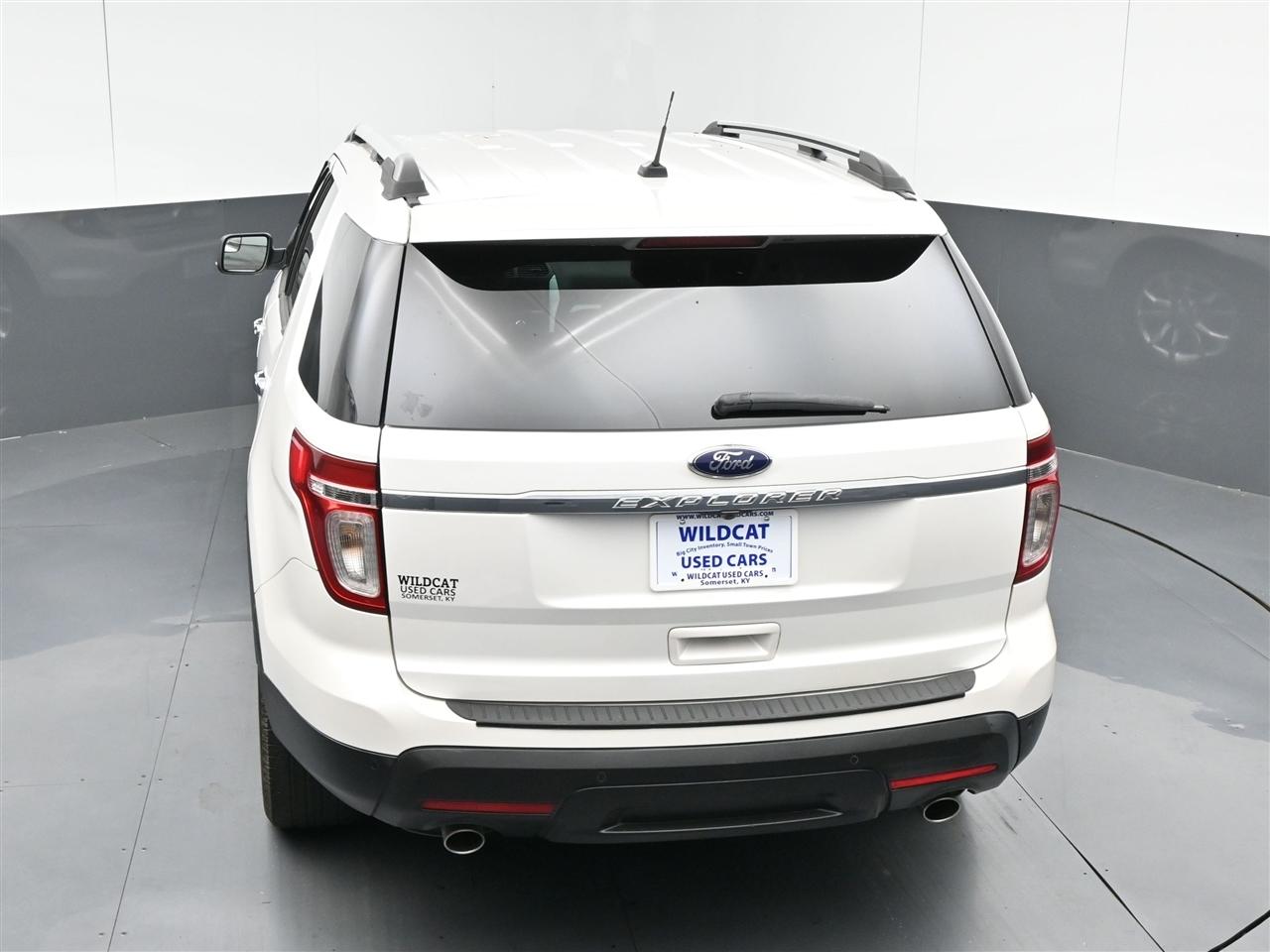 Ford Explorer XLT FWD 2014