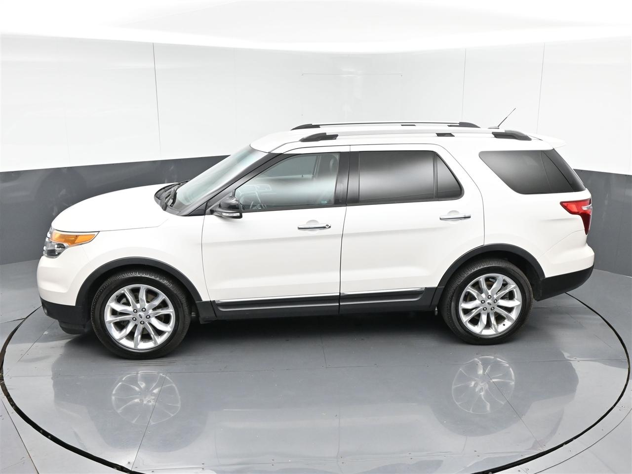 Ford Explorer XLT FWD 2014