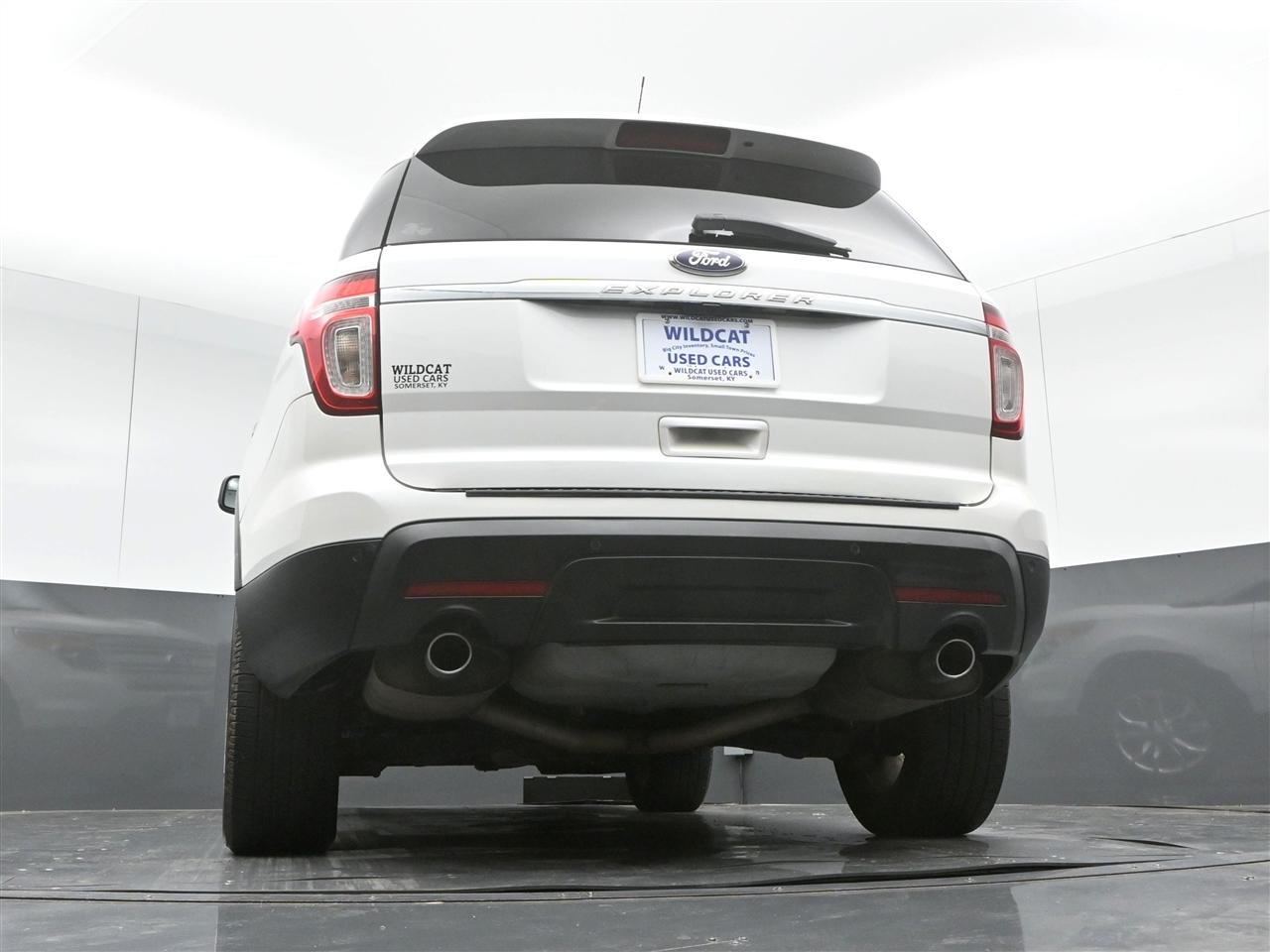 Ford Explorer XLT FWD 2014