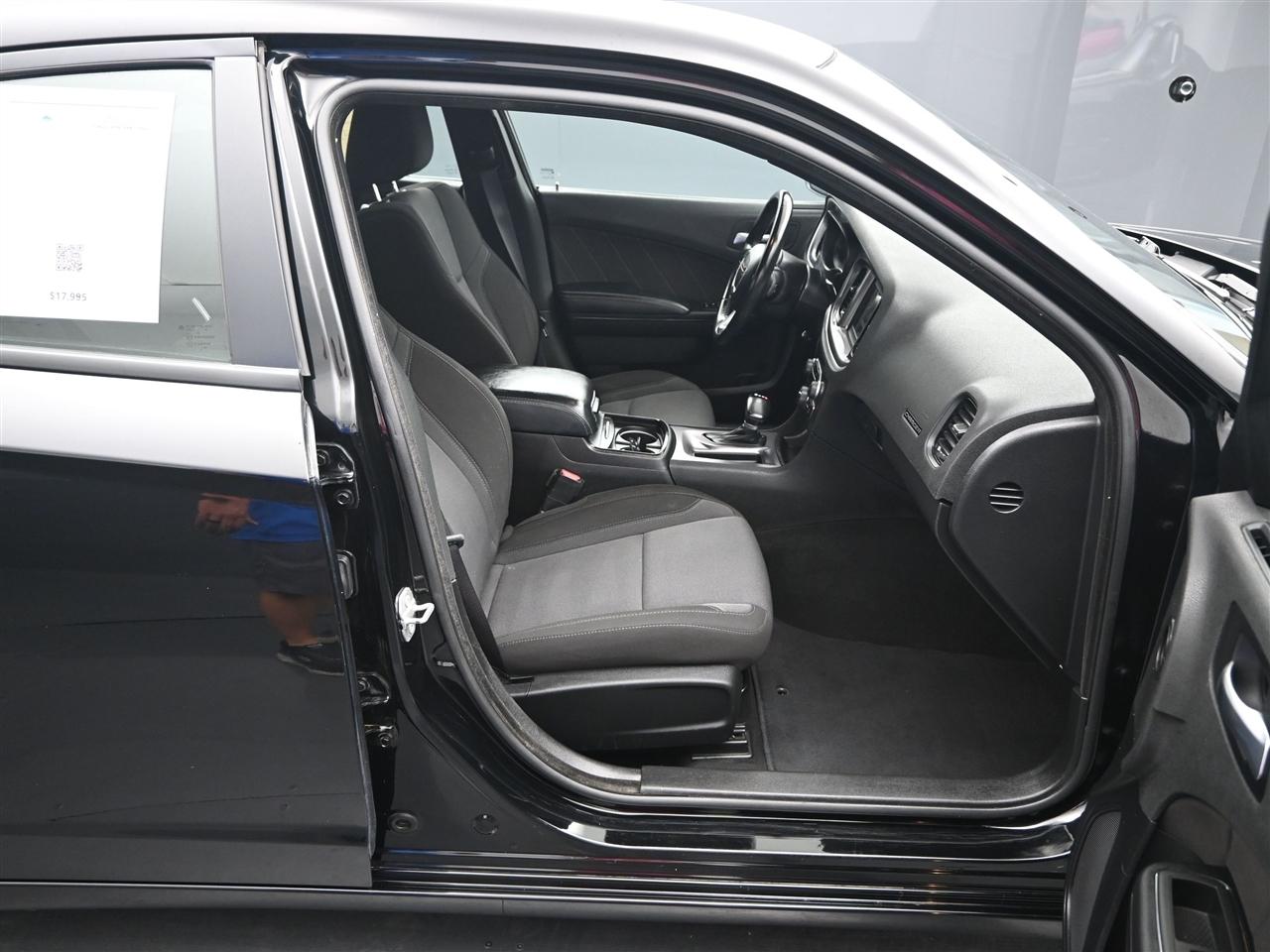 Dodge Charger SXT 2021