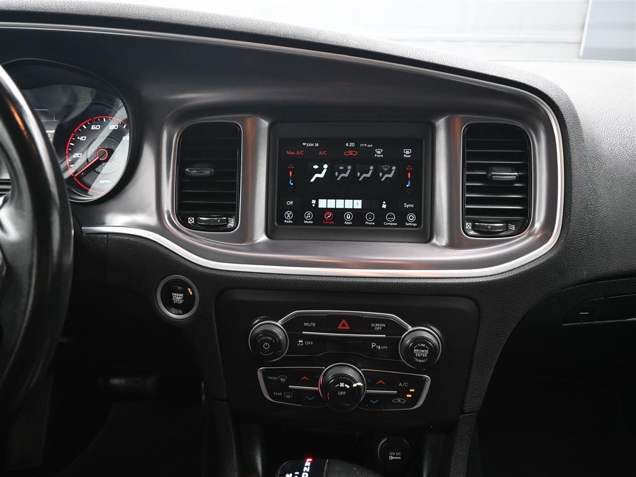 Dodge Charger SXT 2021