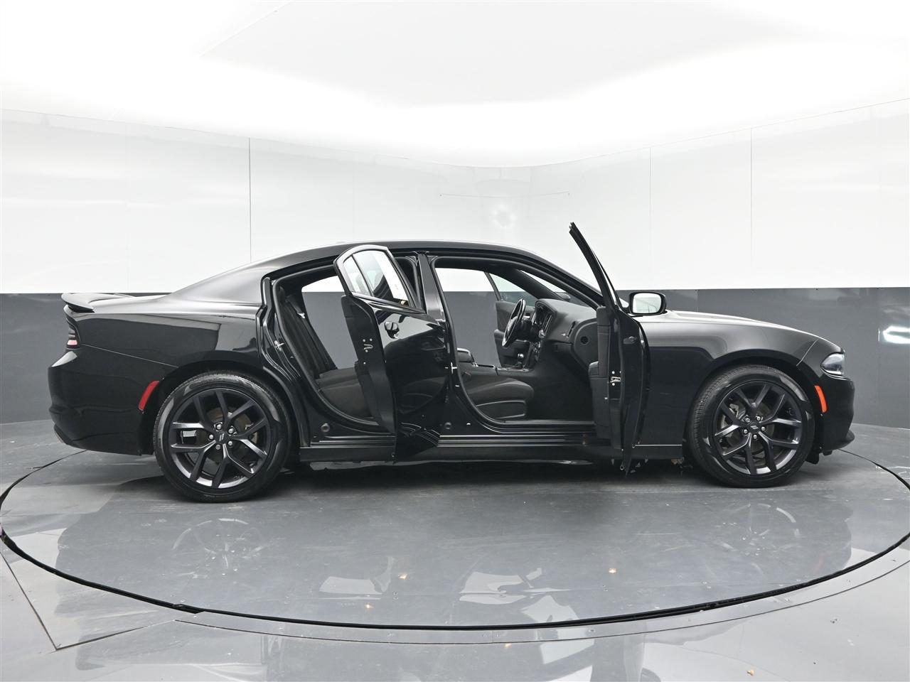 Dodge Charger SXT 2021