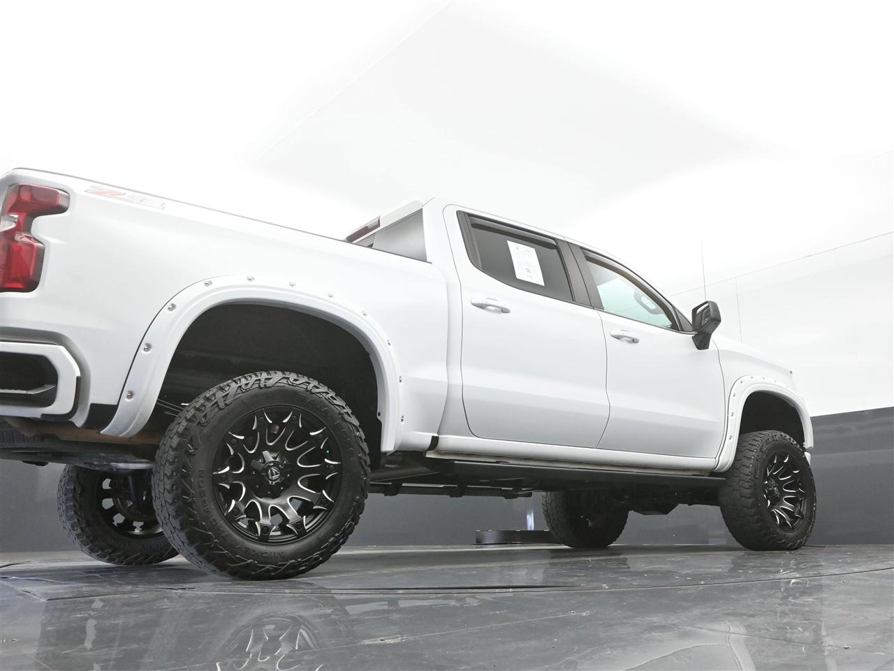 Chevrolet Silverado 1500 RST Crew Cab 4WD 2019
