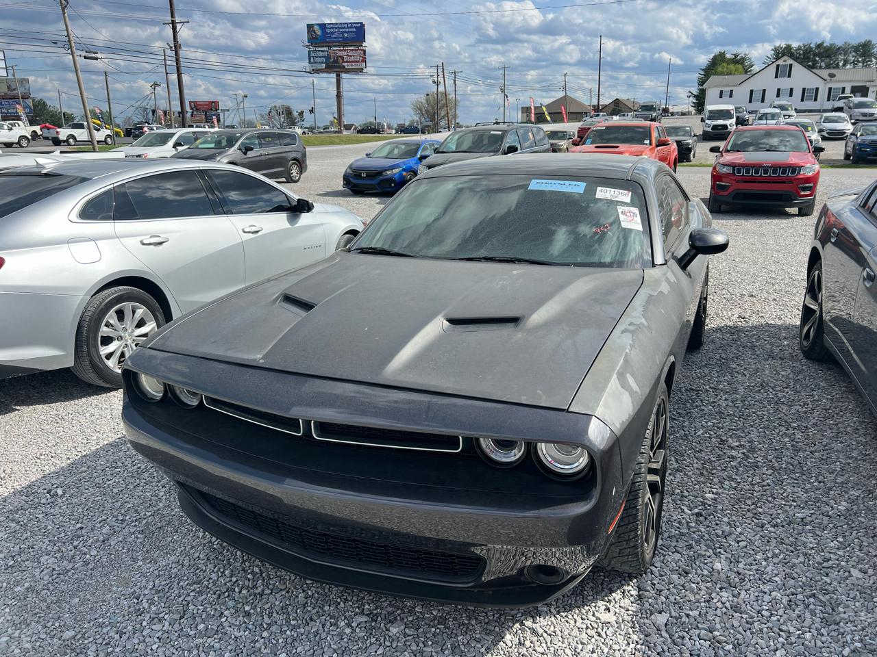 2017 Dodge Challenger SXT