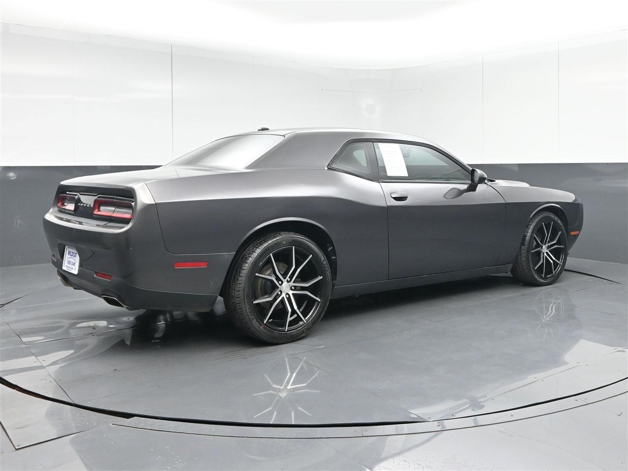 Dodge Challenger SXT 2017