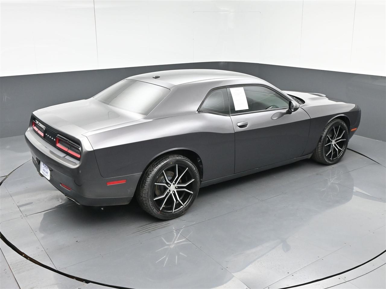 Dodge Challenger SXT 2017
