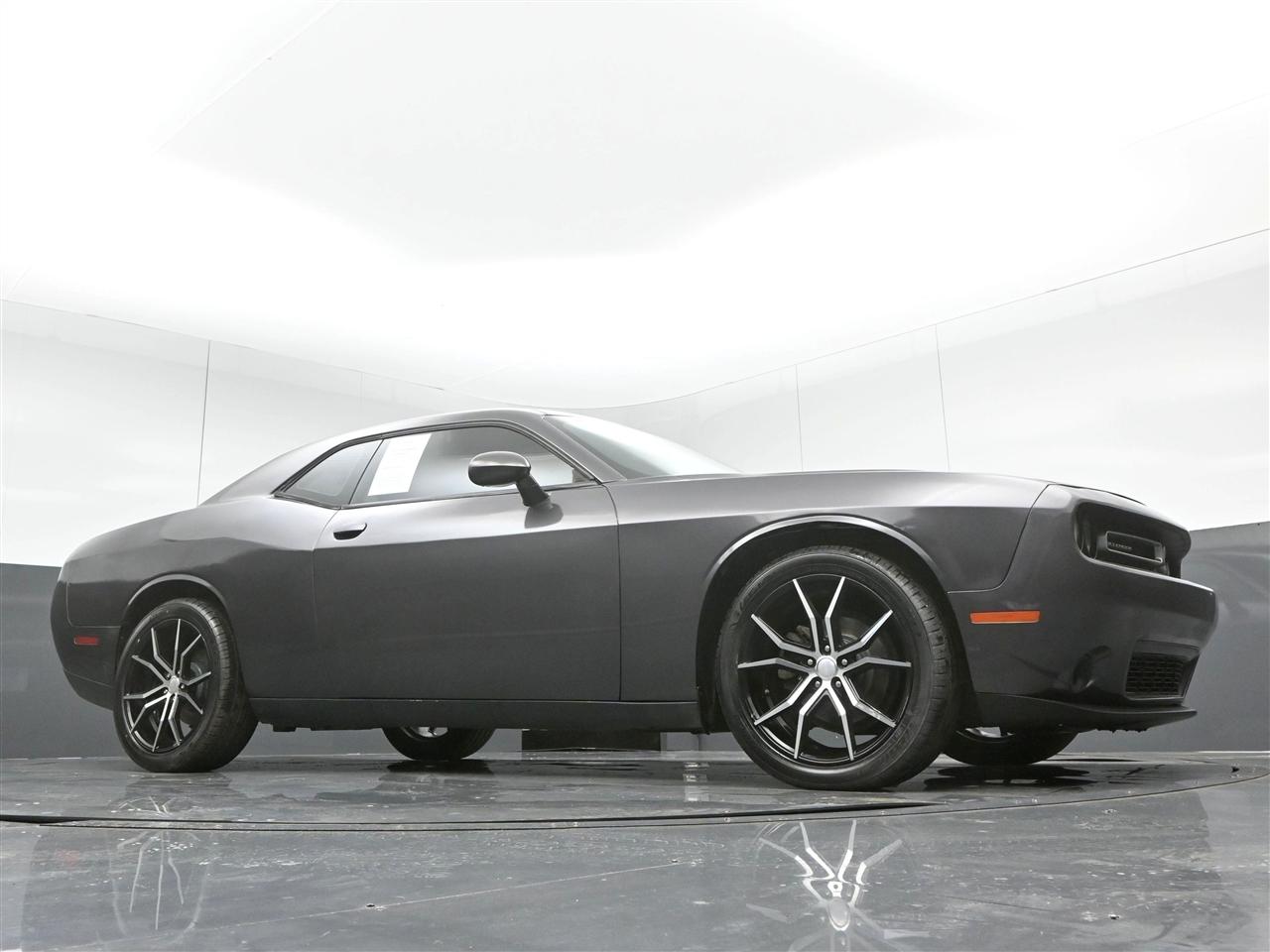 Dodge Challenger SXT 2017