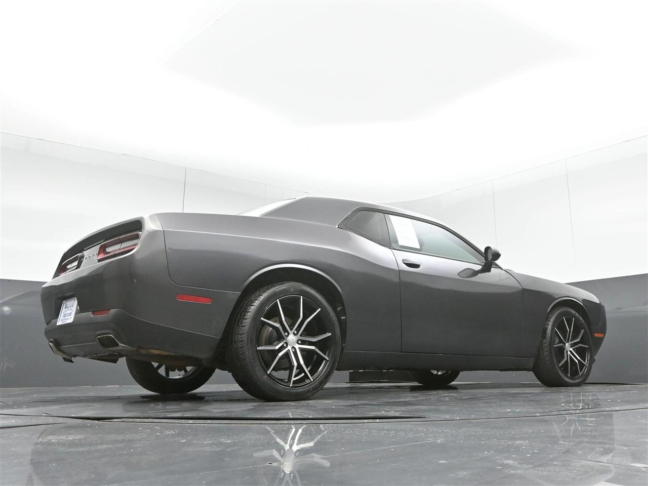 Dodge Challenger SXT 2017