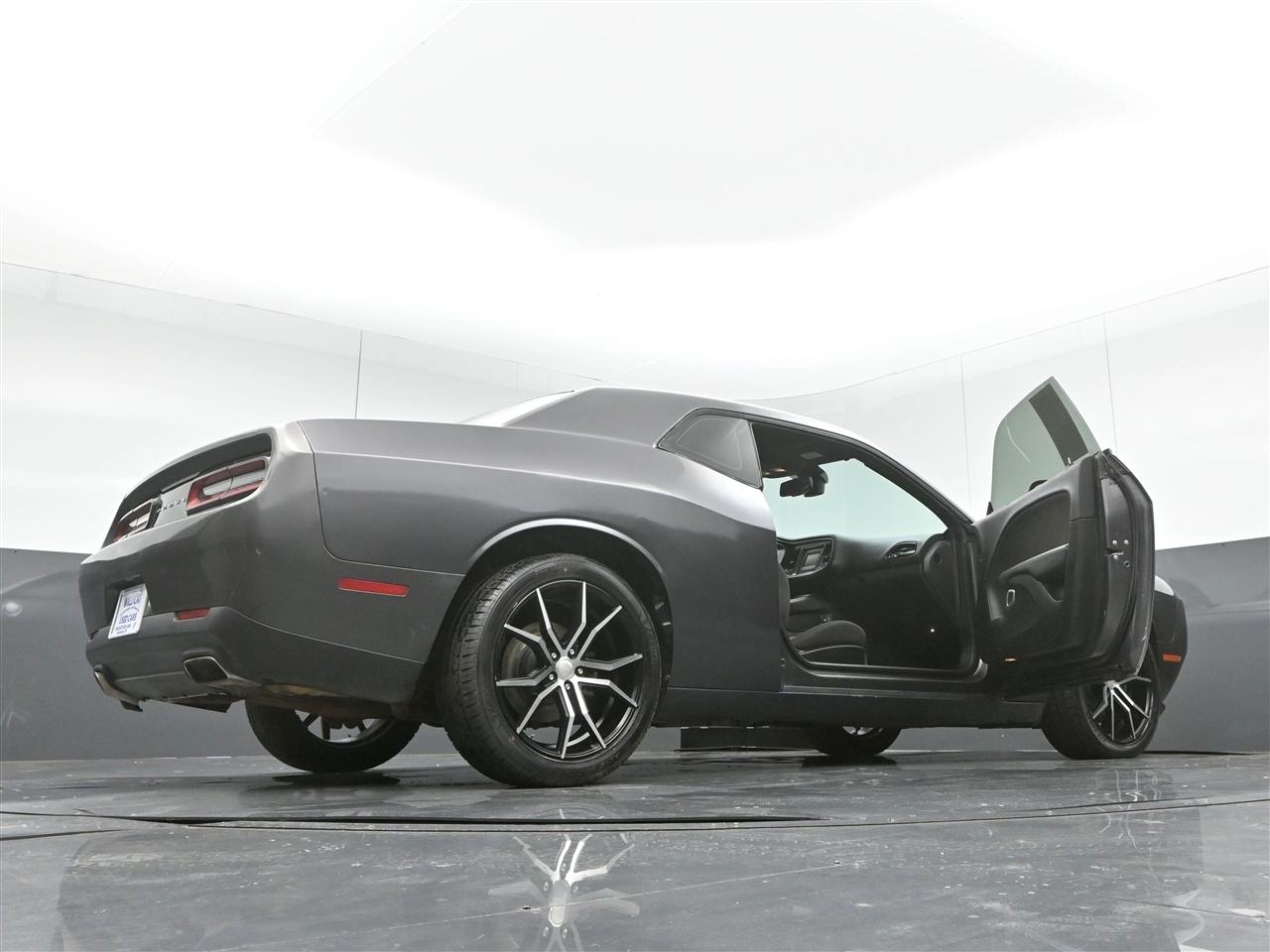 Dodge Challenger SXT 2017