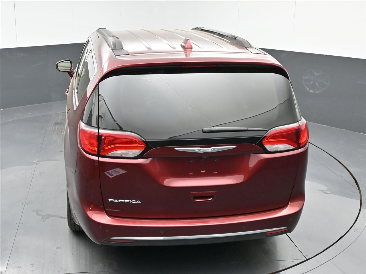 Chrysler Pacifica Touring-L 2017