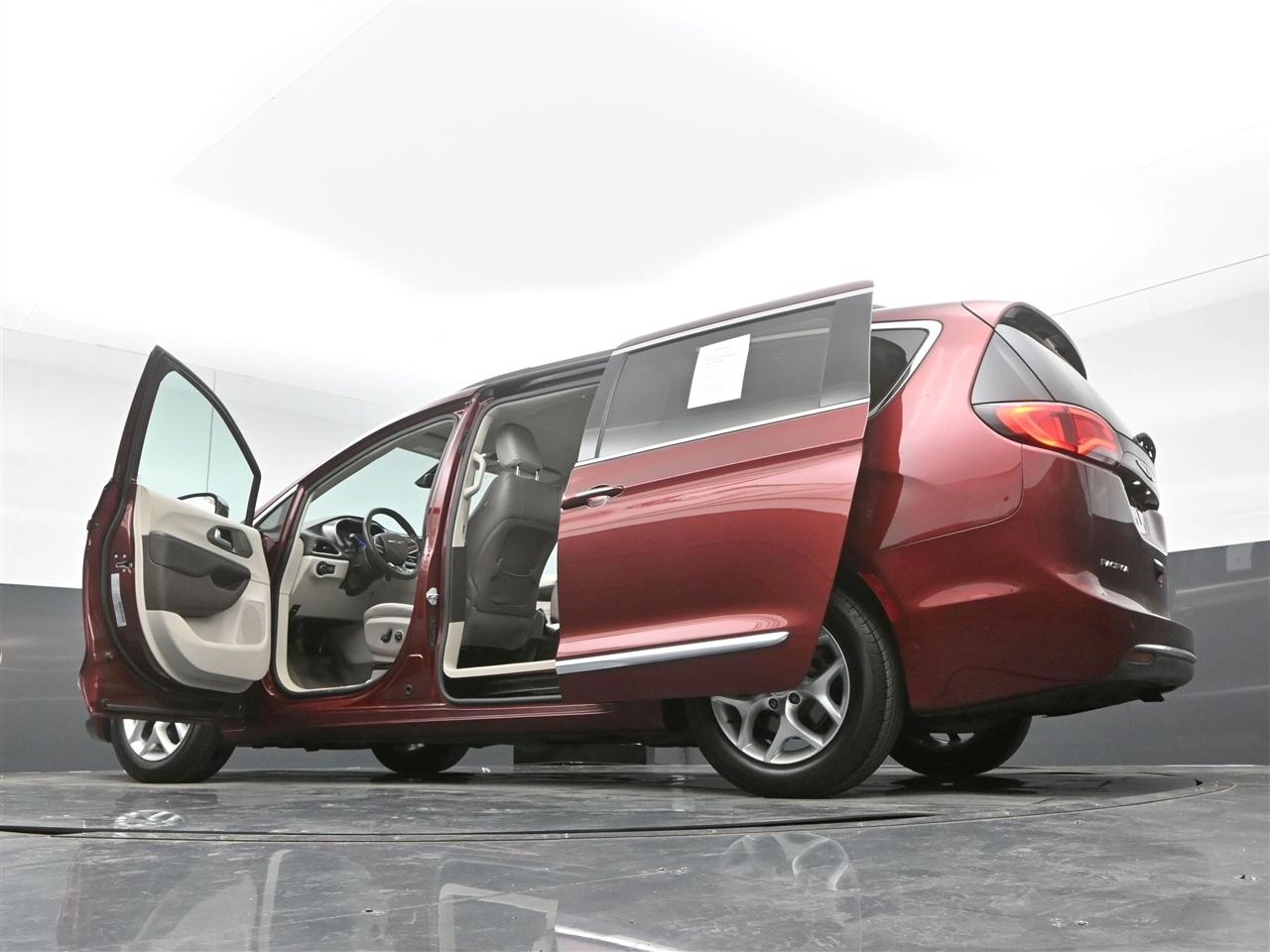 Chrysler Pacifica Touring-L 2017