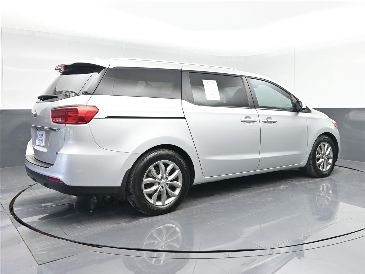 Kia Sedona LX 2019