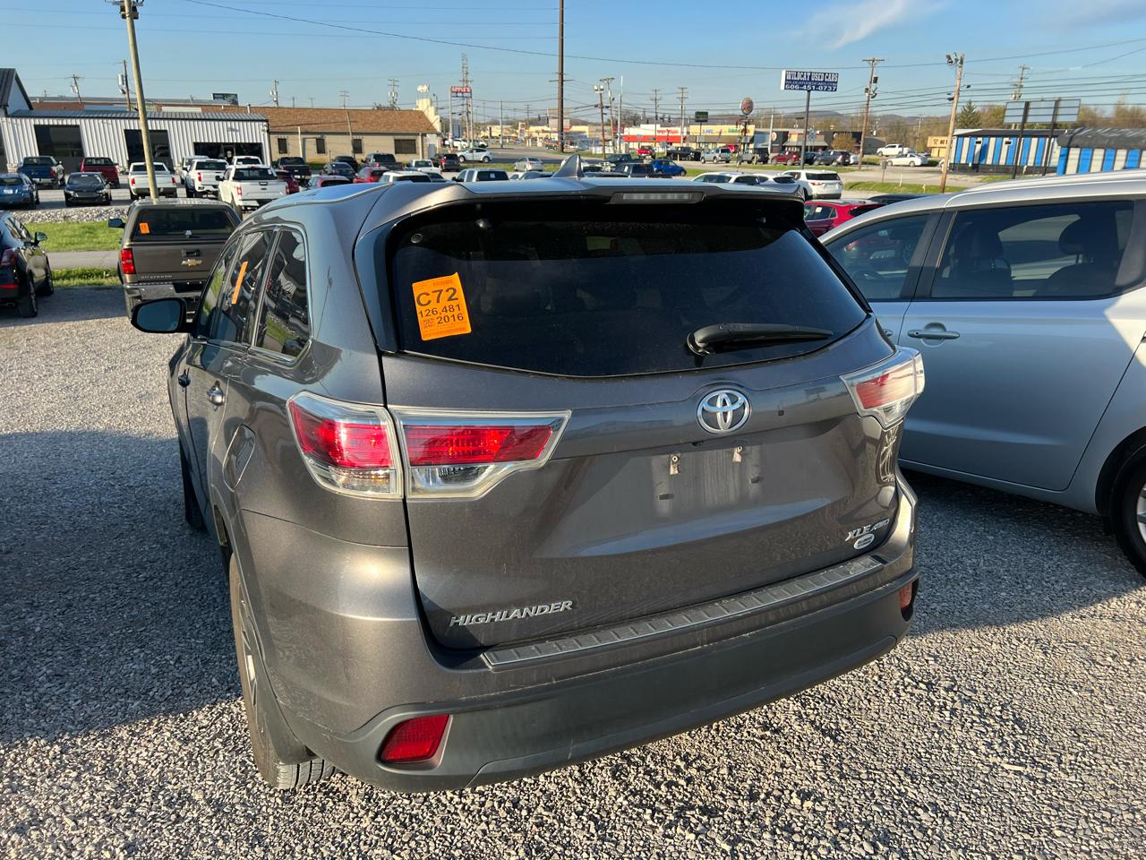 Toyota Highlander XLE AWD V6 2016