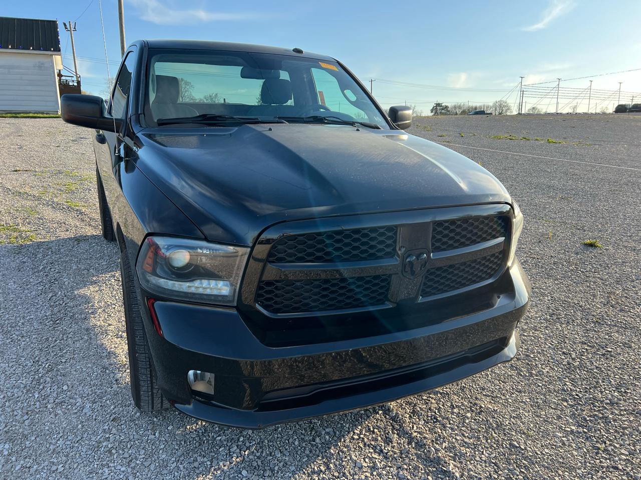 RAM 1500 Tradesman Regular Cab SWB 2WD 2015