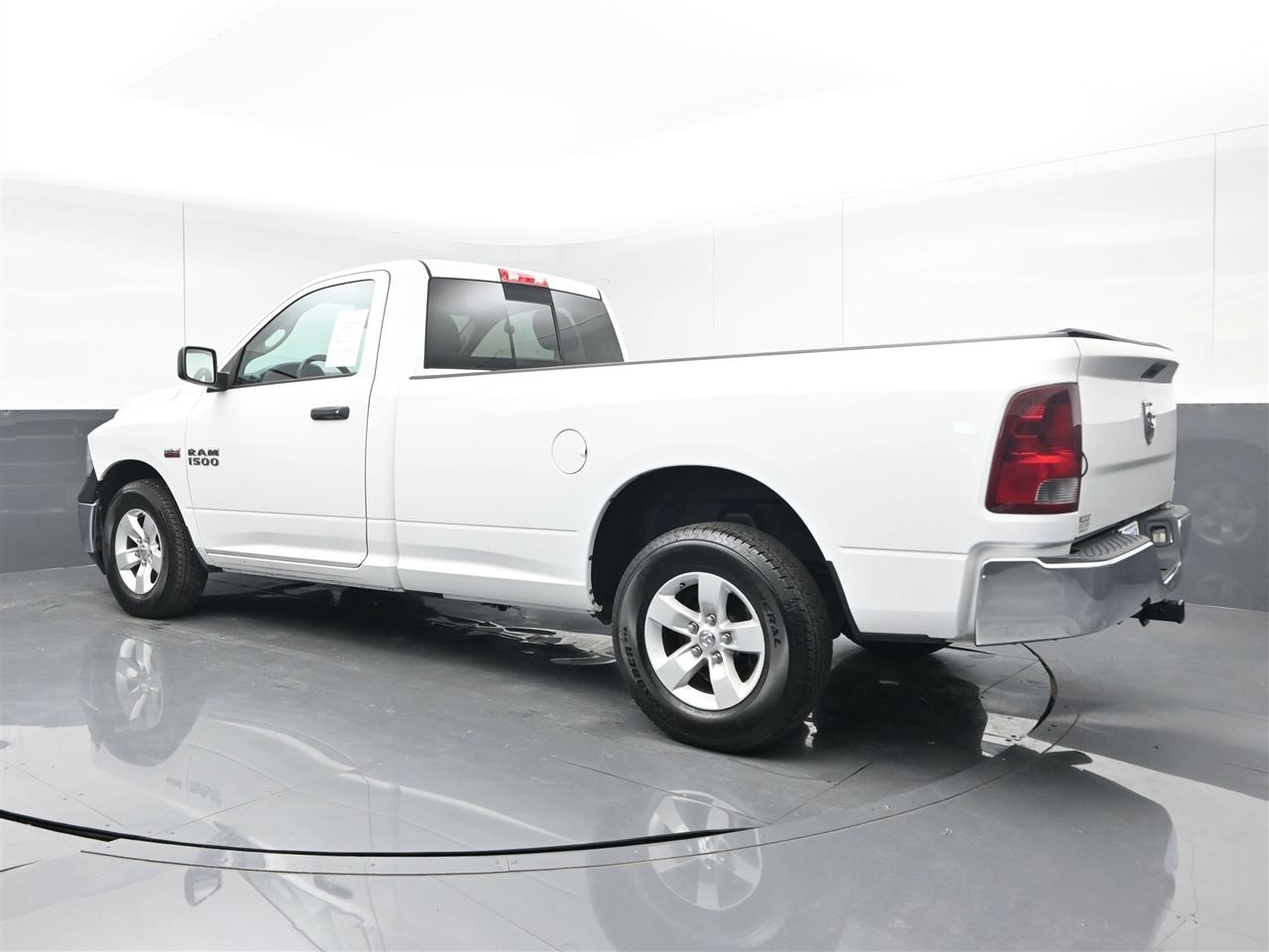 RAM 1500 Tradesman Regular Cab LWB 2WD 2016