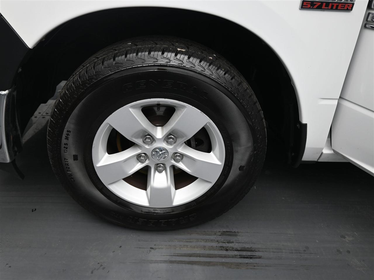 RAM 1500 Tradesman Regular Cab LWB 2WD 2016