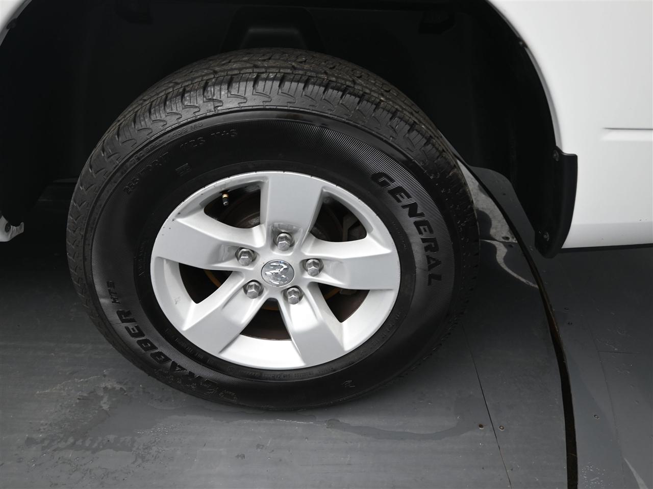 RAM 1500 Tradesman Regular Cab LWB 2WD 2016