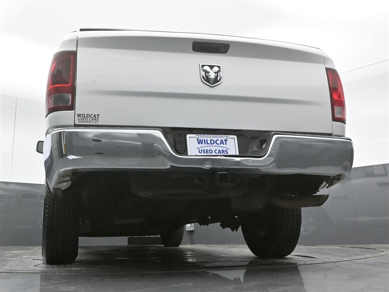 RAM 1500 Tradesman Regular Cab LWB 2WD 2016