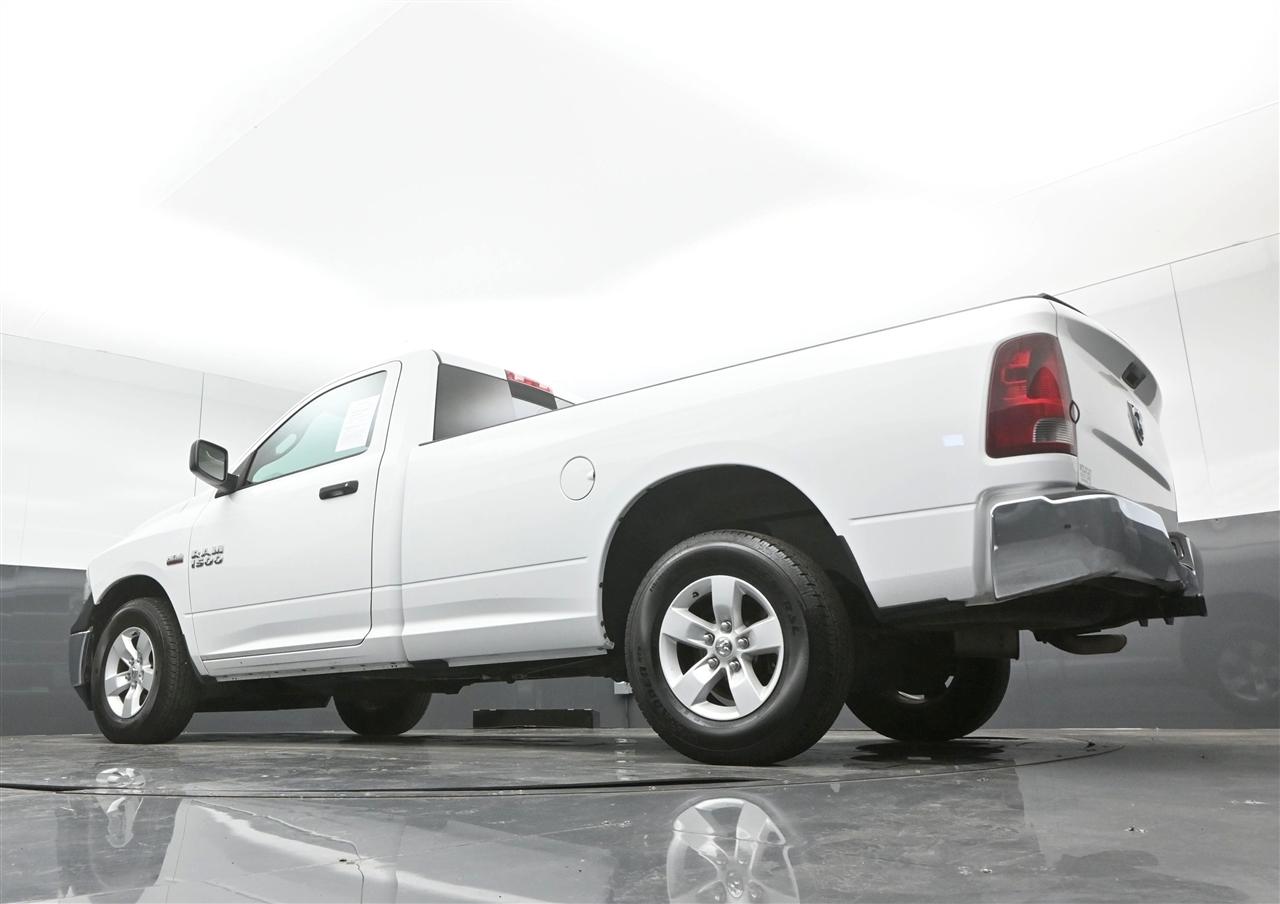 RAM 1500 Tradesman Regular Cab LWB 2WD 2016