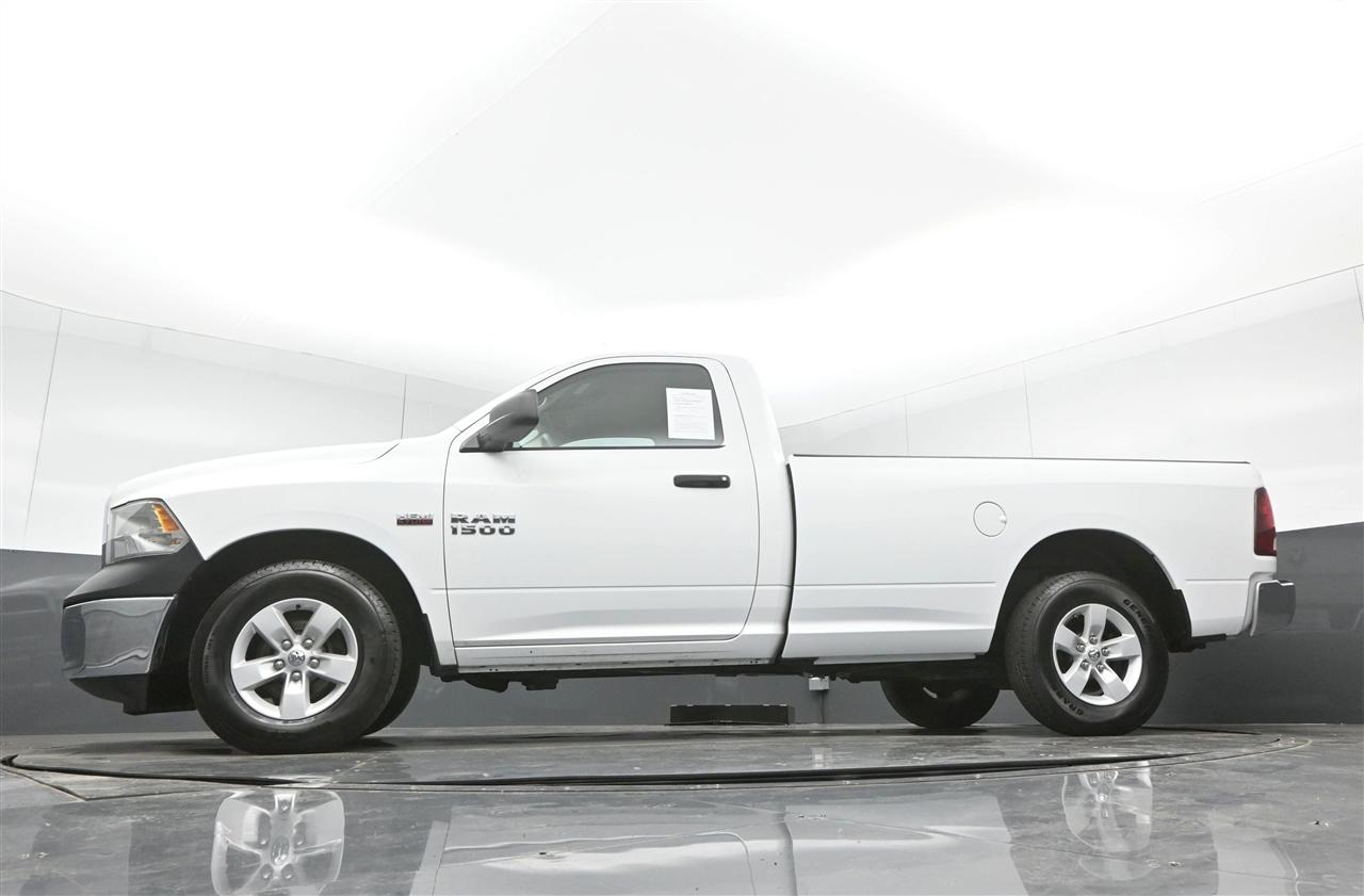 RAM 1500 Tradesman Regular Cab LWB 2WD 2016