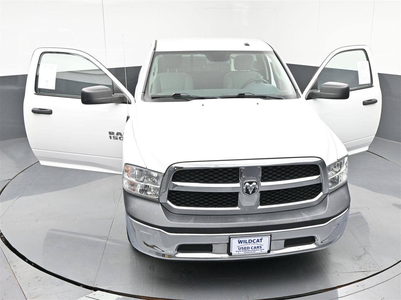 RAM 1500 Tradesman Regular Cab LWB 2WD 2016