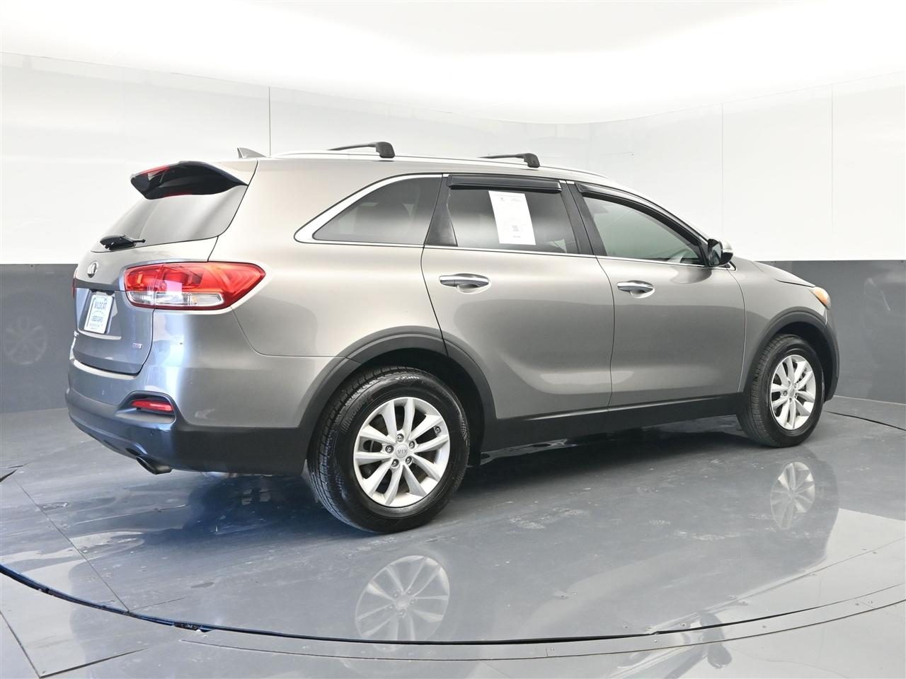 Kia Sorento LX 2WD 2017
