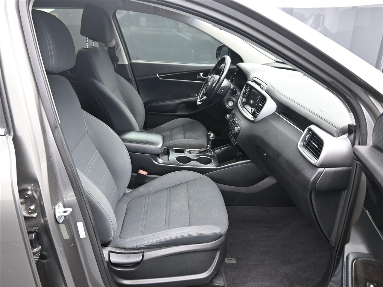 Kia Sorento LX 2WD 2017